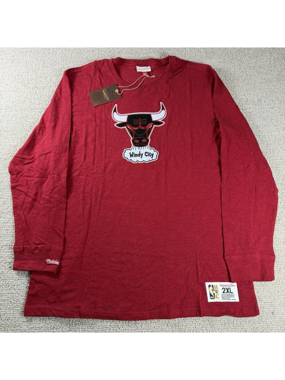 Mitchell & Ness Chicago Bulls Embroidered Long Sleeve T-Shirt Red Men’s Size XXL